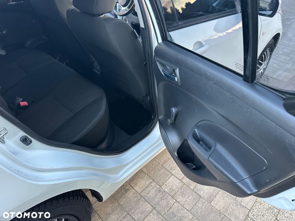 Suzuki Swift 1.2 Club - 11