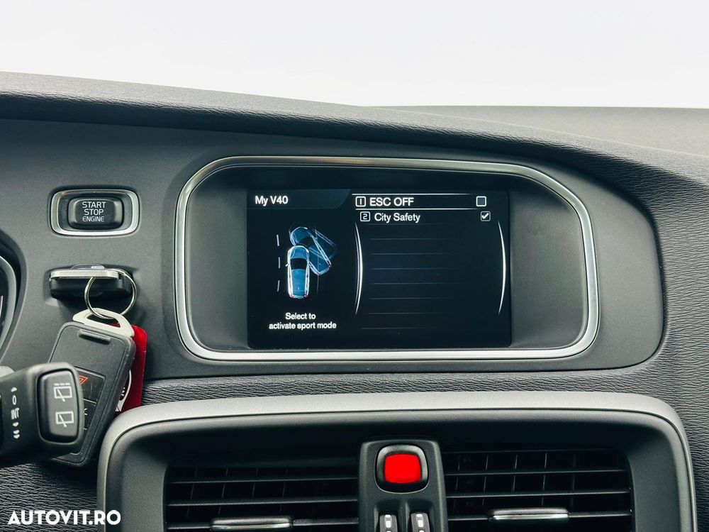 Volvo V40 - 27
