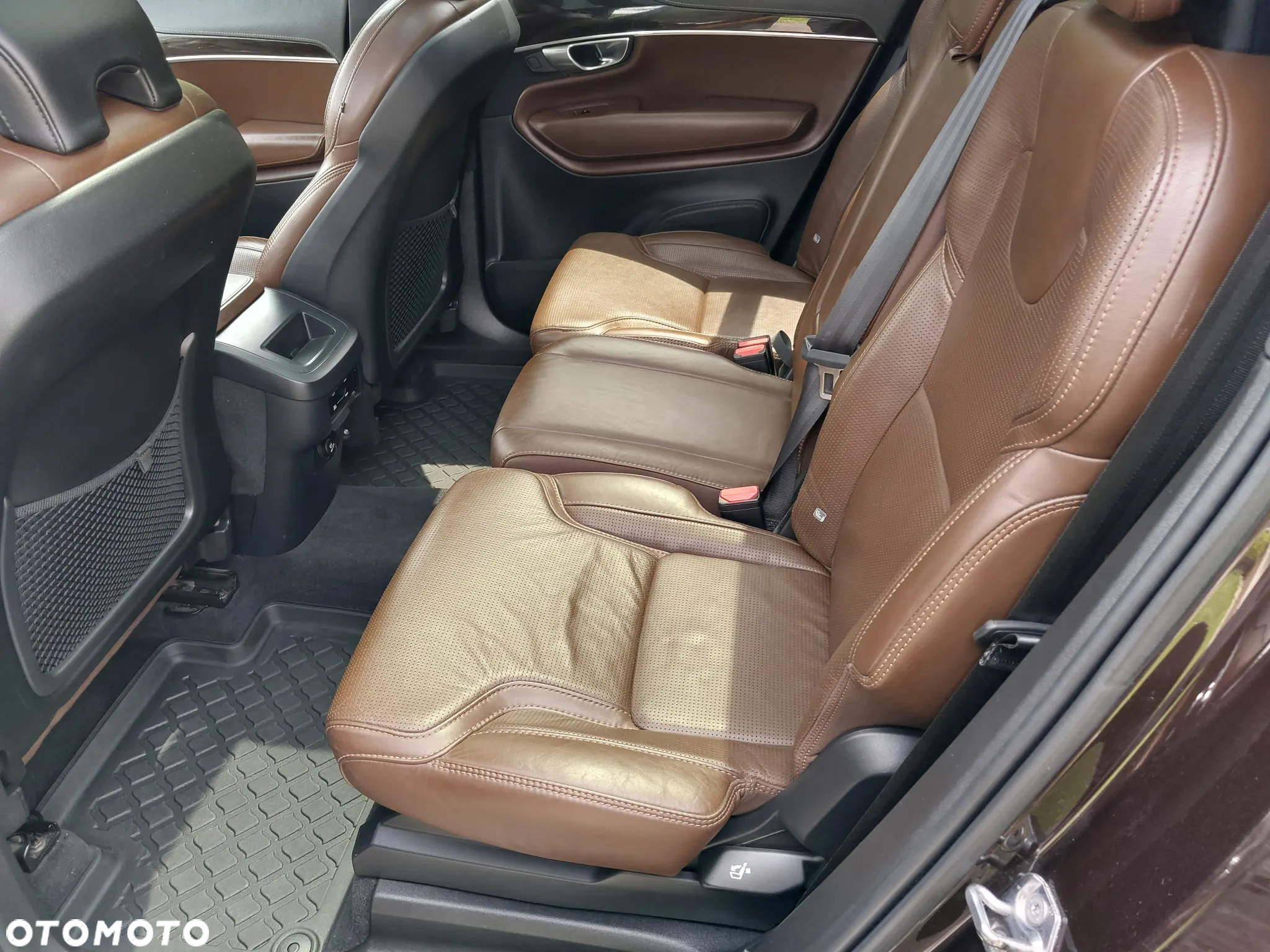 Volvo XC 90 D5 AWD Inscription - 16