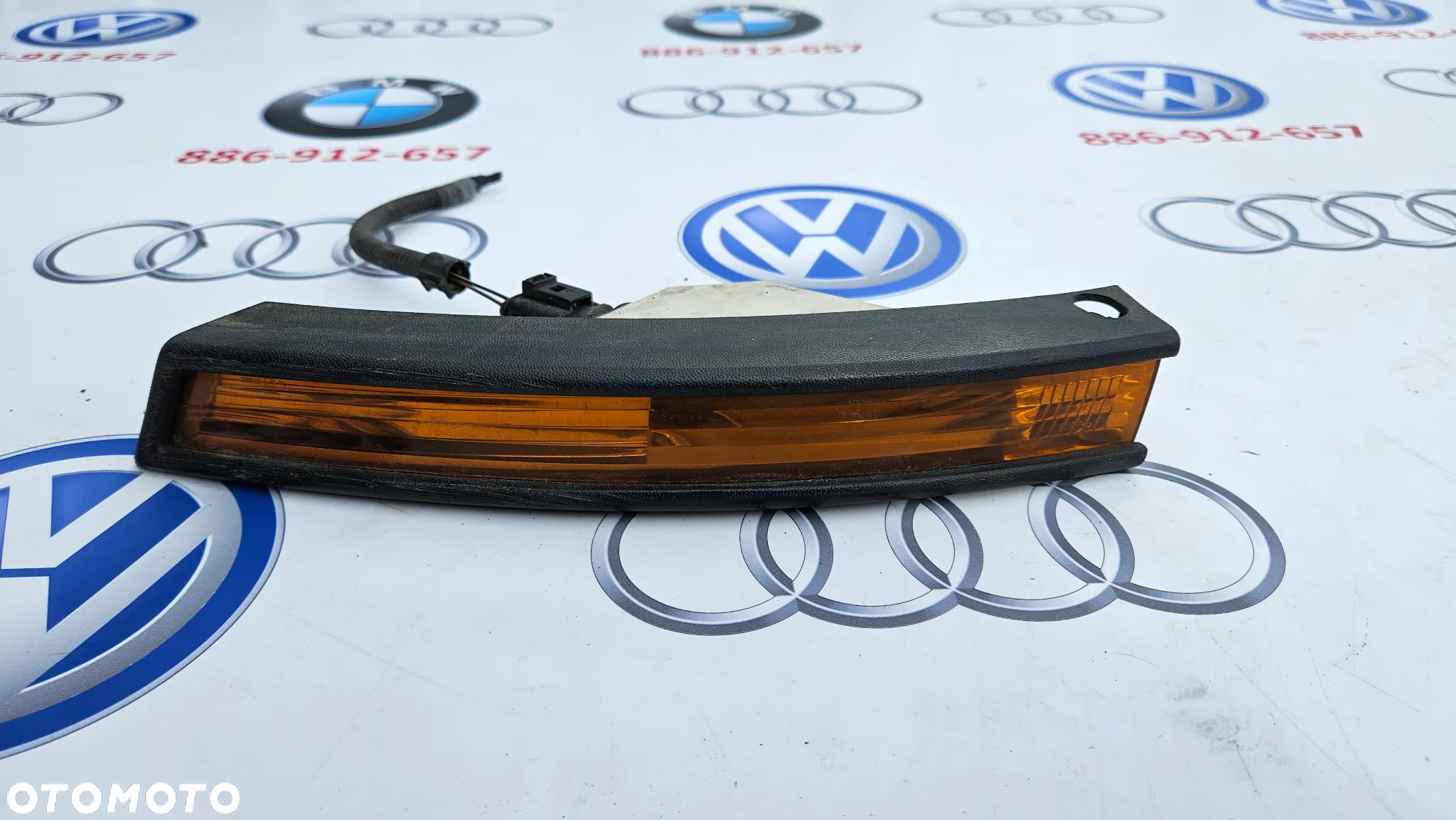 VW Passat B6 3C 2005-2010 Kierunkowskaz zderzaka lewy Migacz lewy POMARANCZOWY 3C0953041C - 3