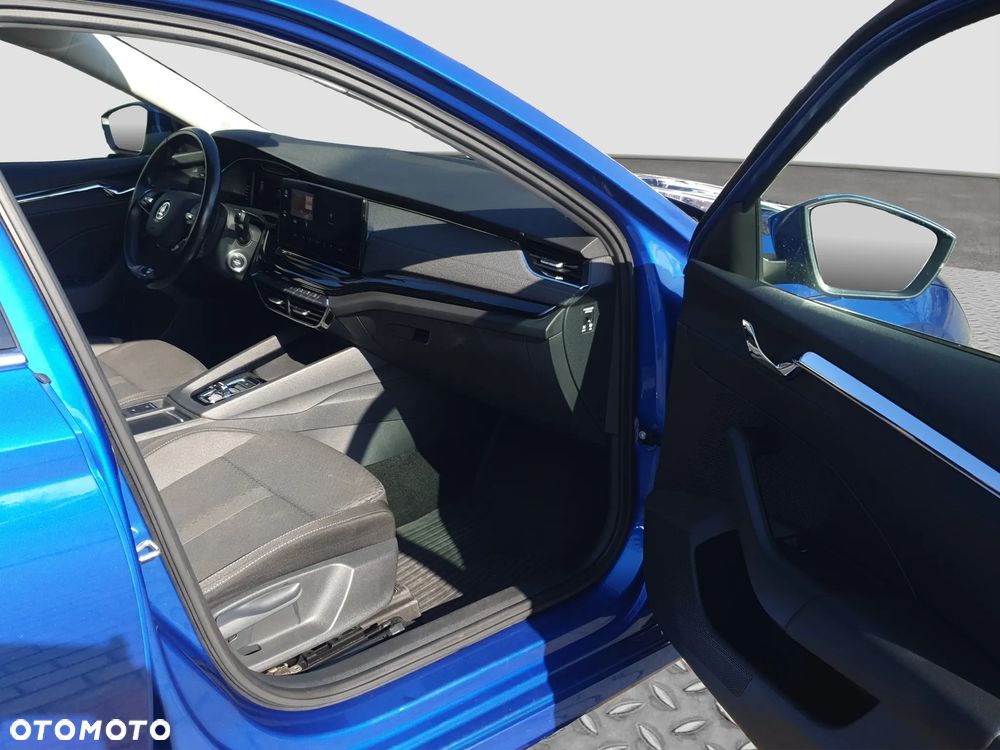 Skoda Octavia 1.5 TSI ACT Style DSG - 33
