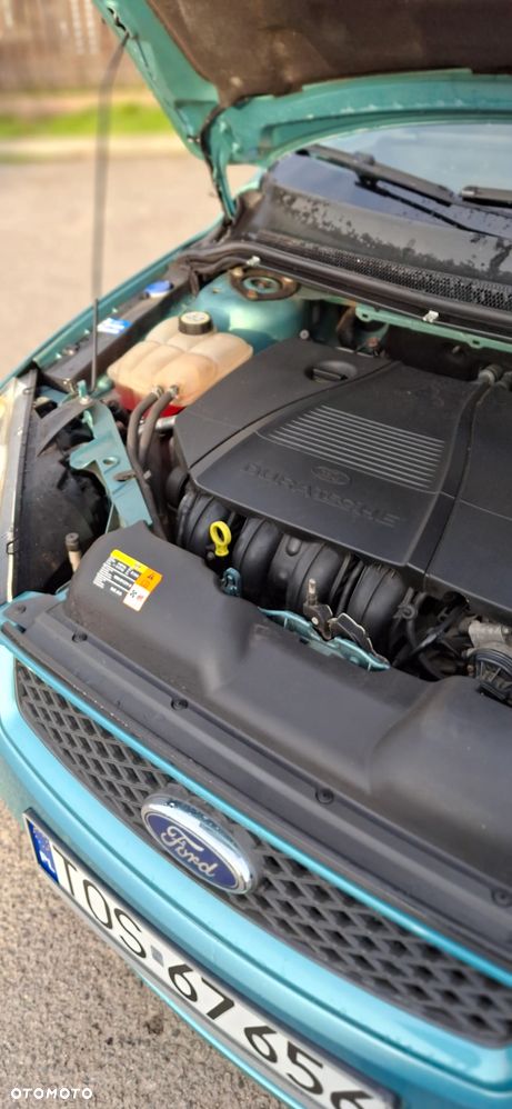 Ford Focus 2.0 16V Titanium - 15