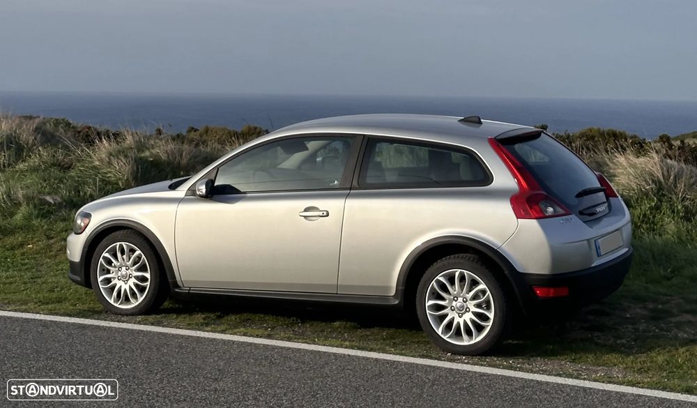 Volvo C30 1.6 D Momentum - 3