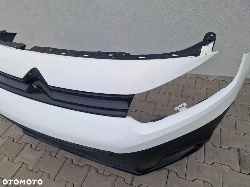 Zderzak Citroen Berlingo IV 2018 - - 4