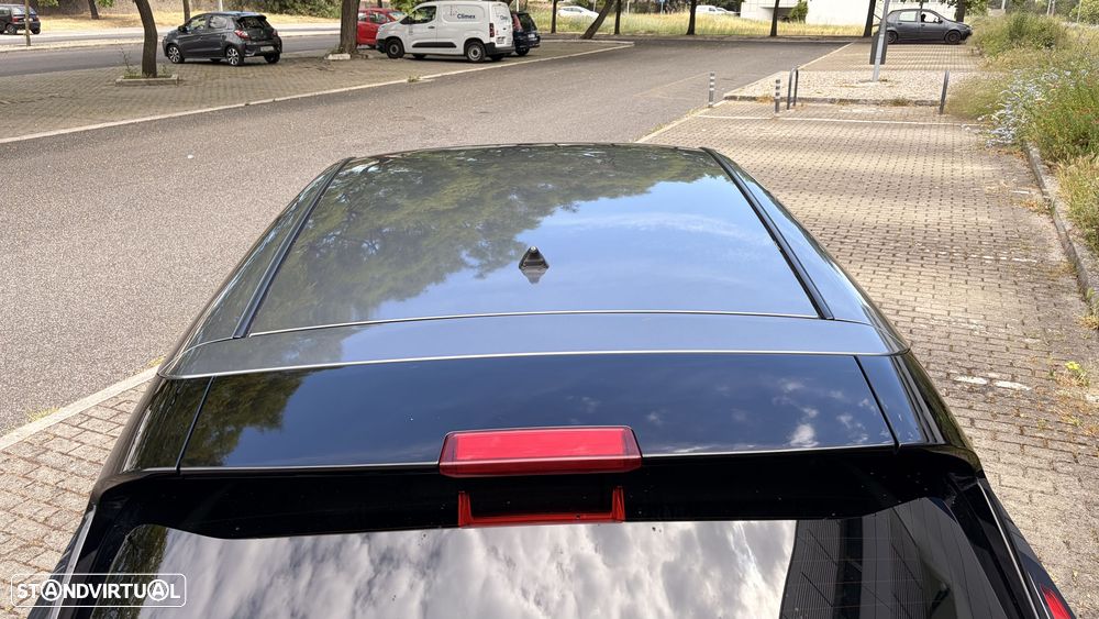 Nissan Leaf N-Connecta Two Tone - 21