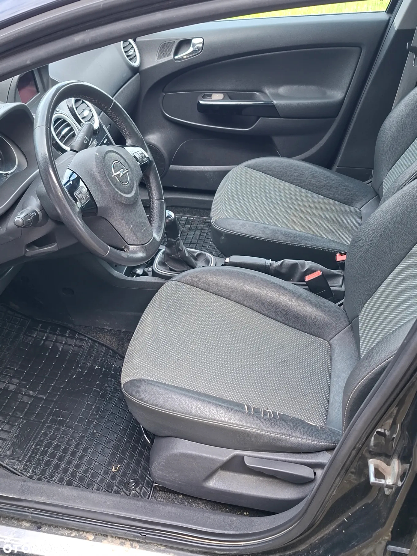 Opel Corsa - 2