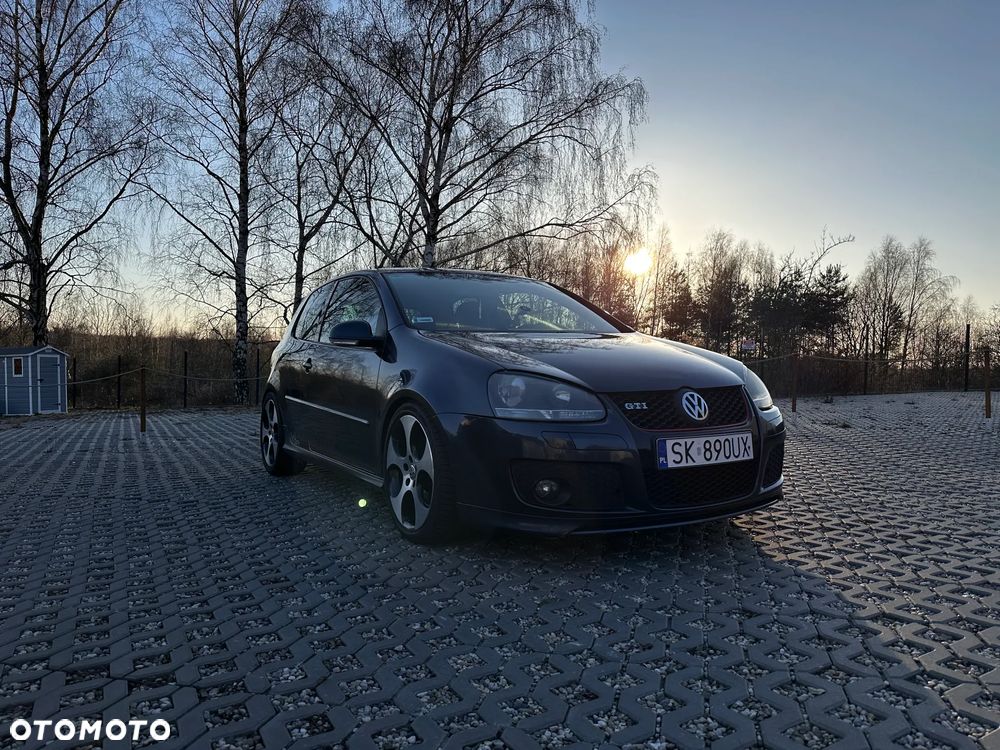 Volkswagen Golf 2.0 GTI - 1