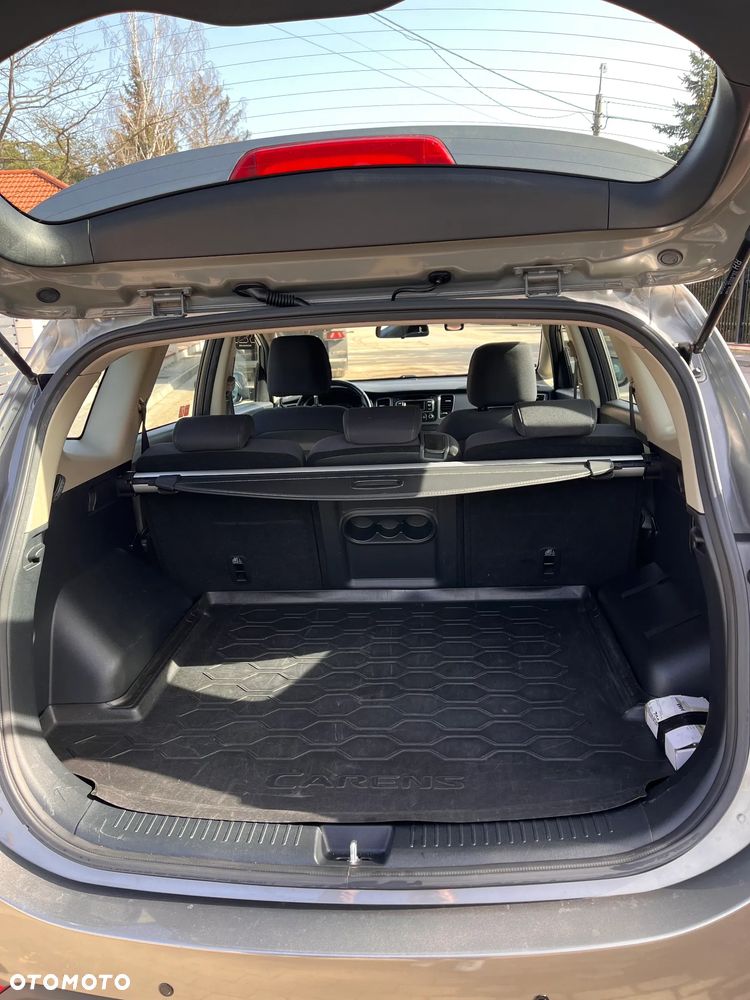 Kia Carens 1.6 GDI L - 4