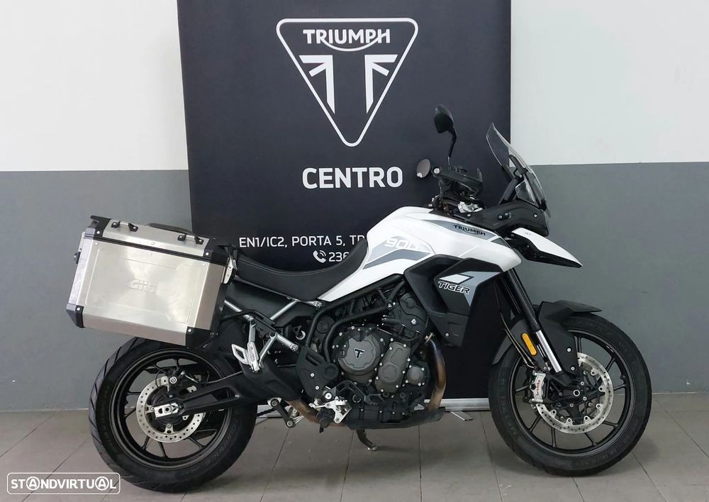 Triumph Tiger 900 GT - 1