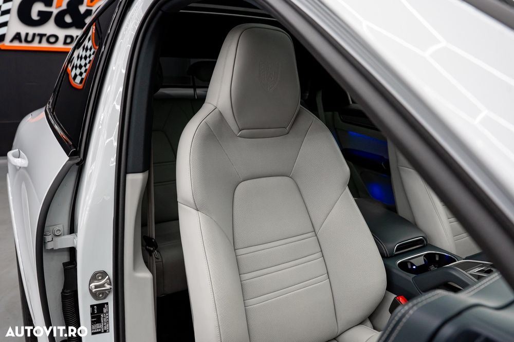 Porsche Cayenne Coupe Tiptronic S Platinum Edition - 12