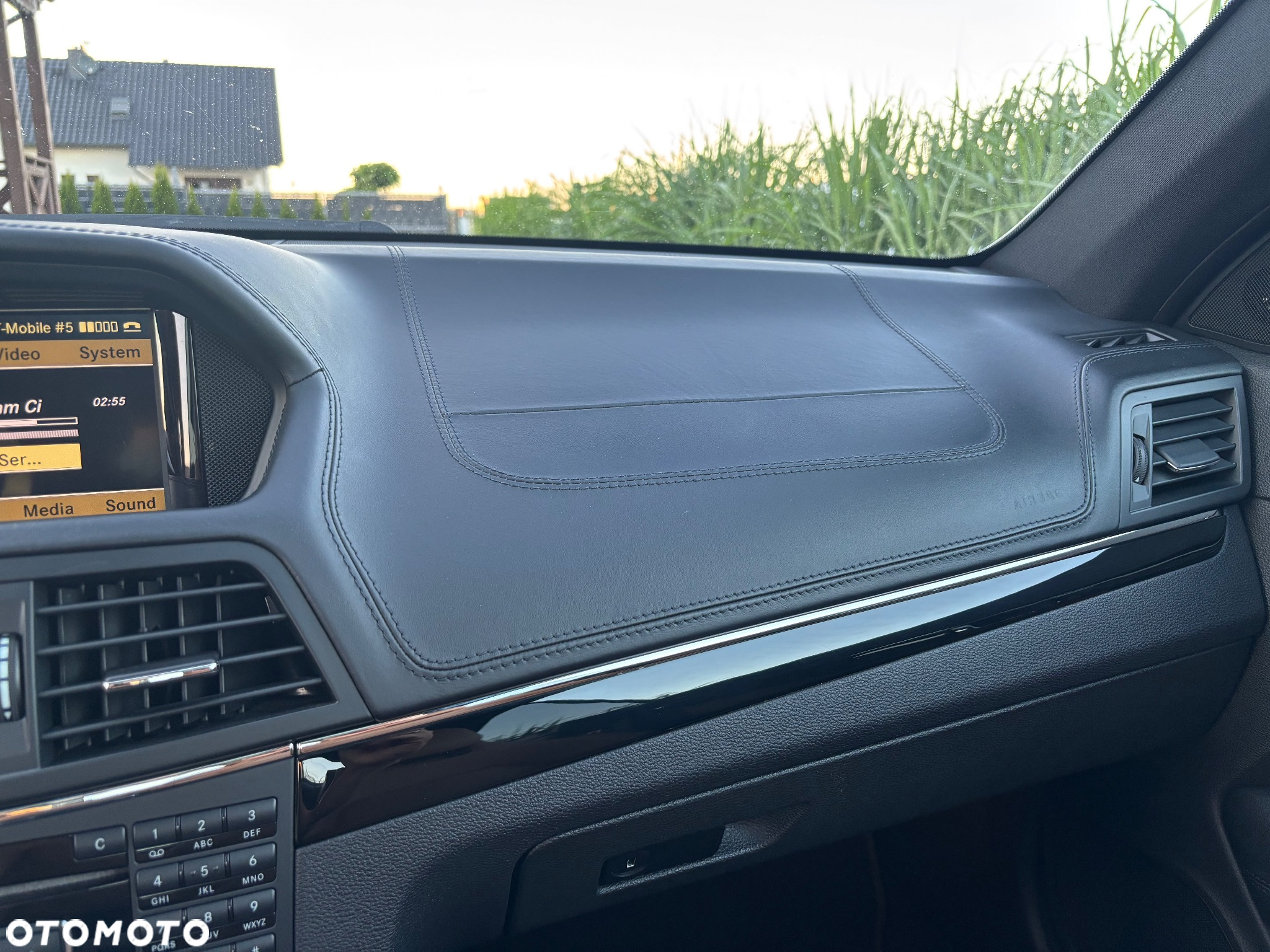 Mercedes-Benz Klasa E 250 CGI Coupe BlueEFFICIENCY Automatik Avantgarde - 18