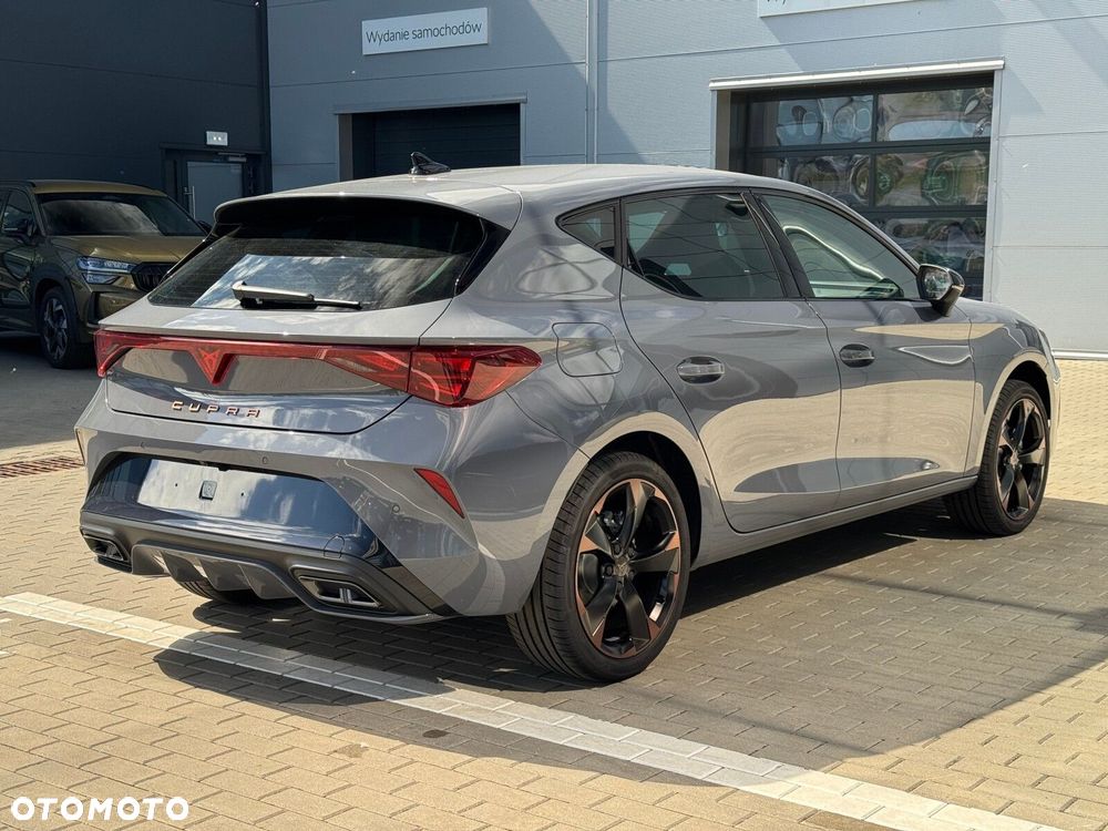 Cupra Leon 1.5 eTSI mHEV DSG - 5