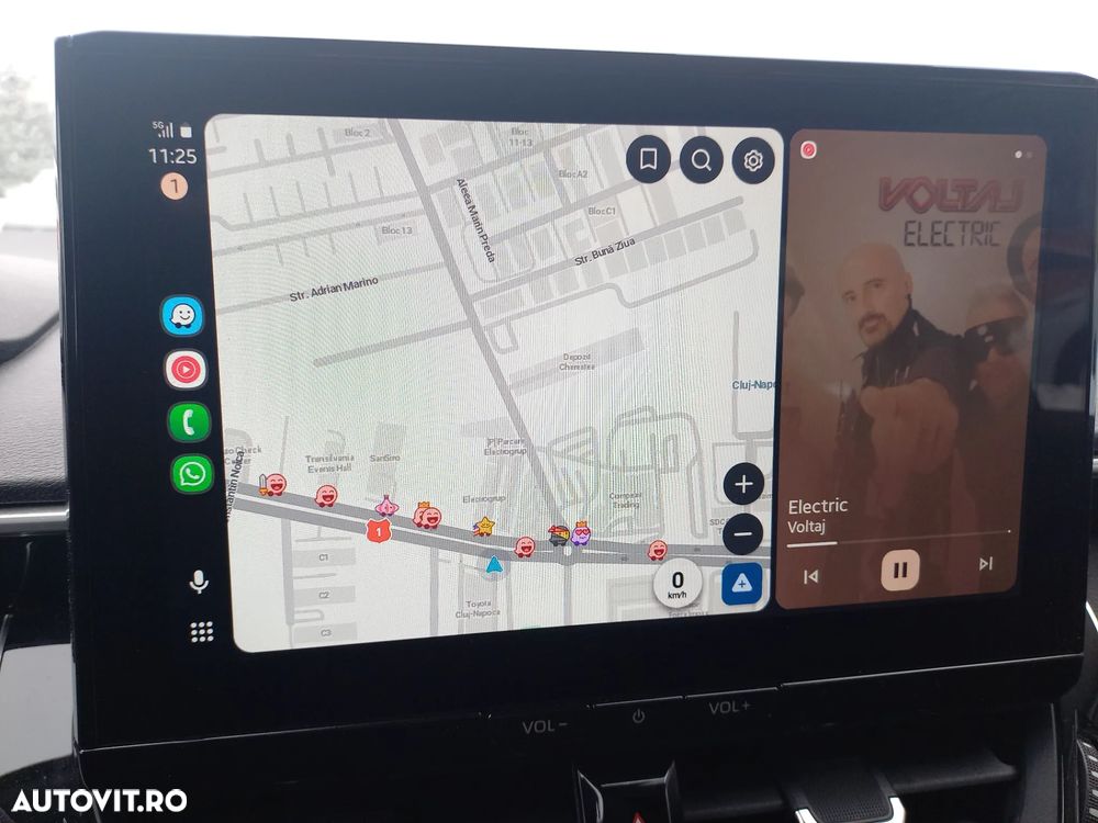 Toyota Corolla 1.8 HSD Business - 24