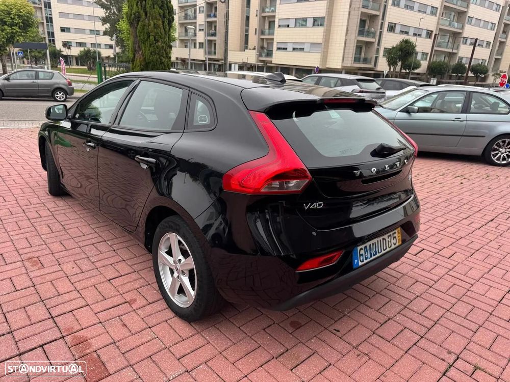 Volvo V40 2.0 D2 Kinetic - 10