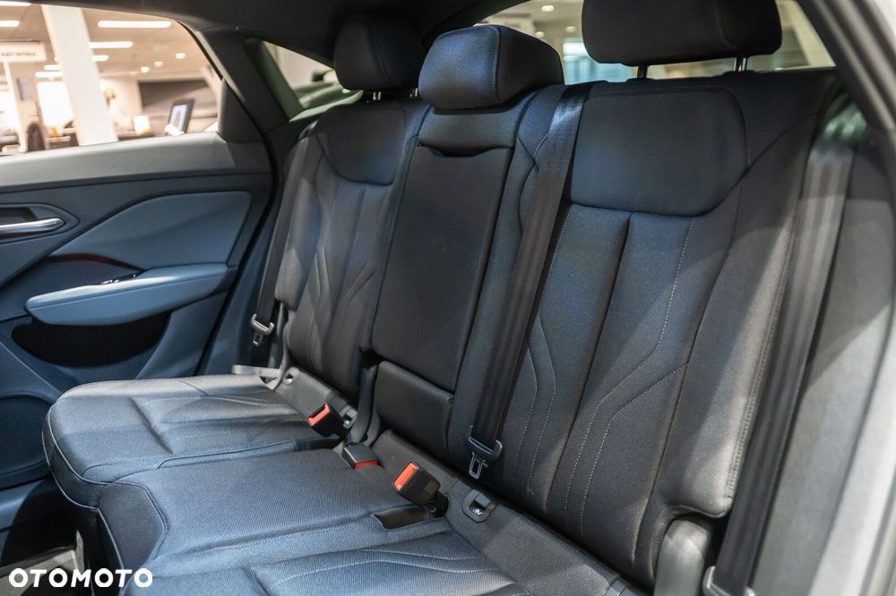 Audi Q3 Sportback - 18