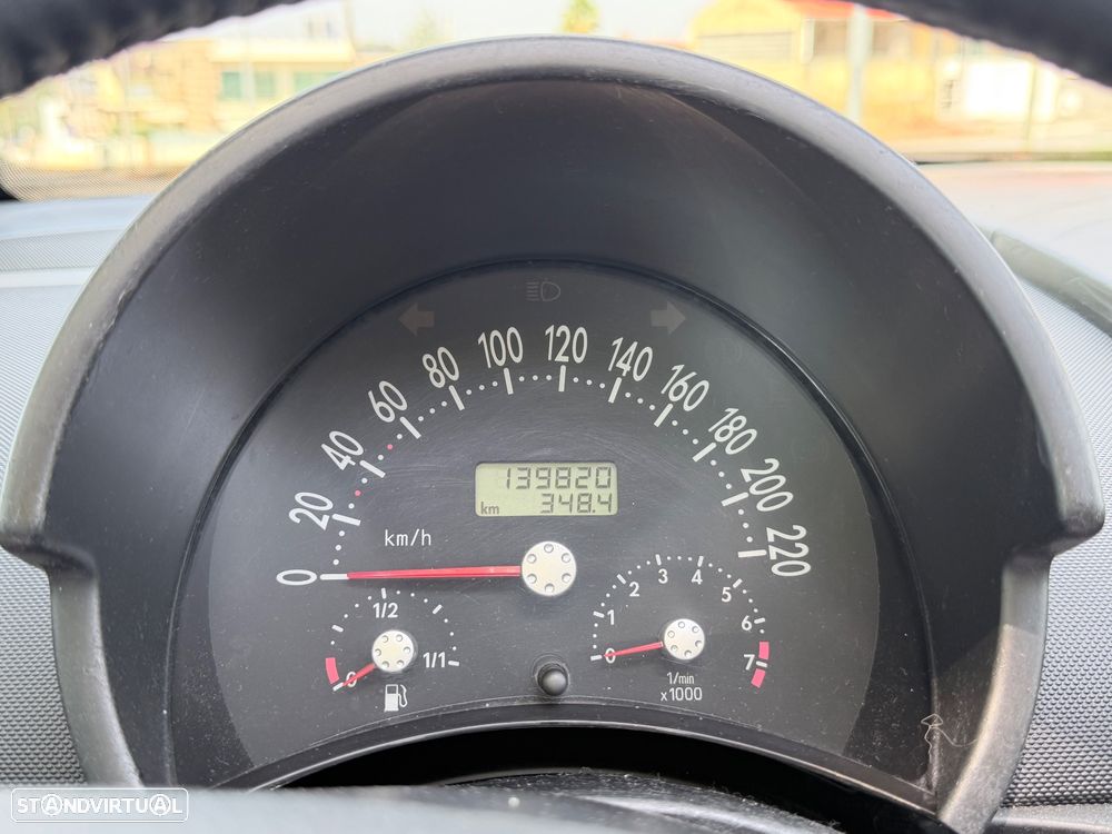 VW New Beetle Cabriolet 1.6 Top Couro - 17