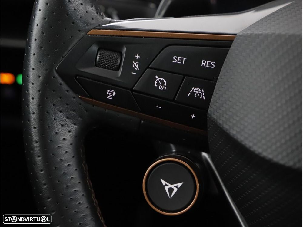 Cupra Formentor 1.4 e-Hybrid DSG VZ - 38