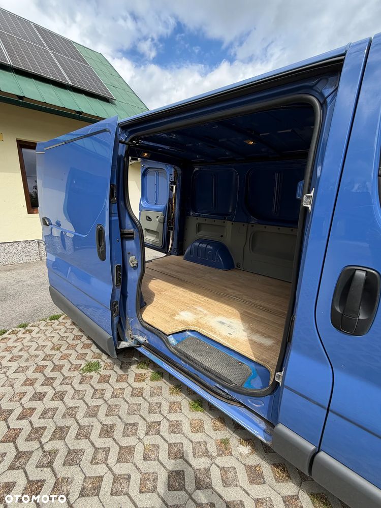 Renault TRAFIC - 11