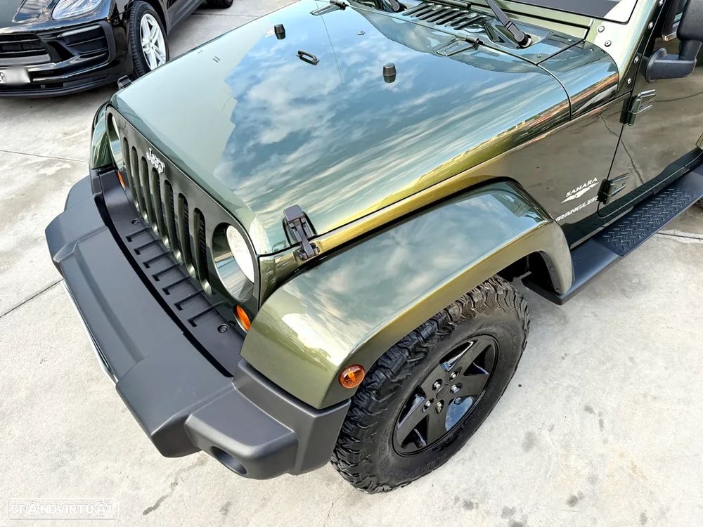 Jeep Wrangler 2.8 CRD ATX Sport - 46