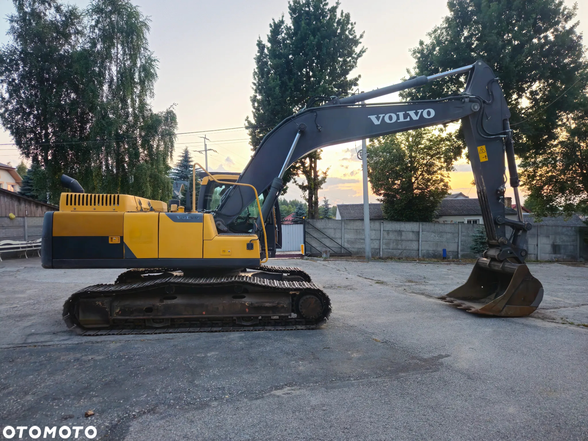 Volvo ec250 - 3