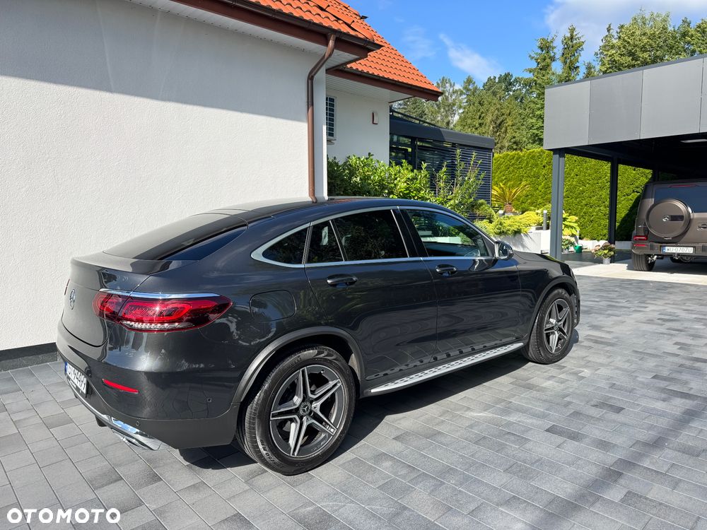 Mercedes-Benz GLC 220 d 4Matic 9G-TRONIC AMG Line - 31