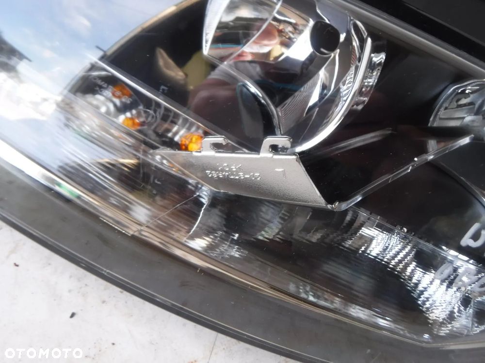 audi a3 8p lampa przód lewa przednia nowa z uszk - 6