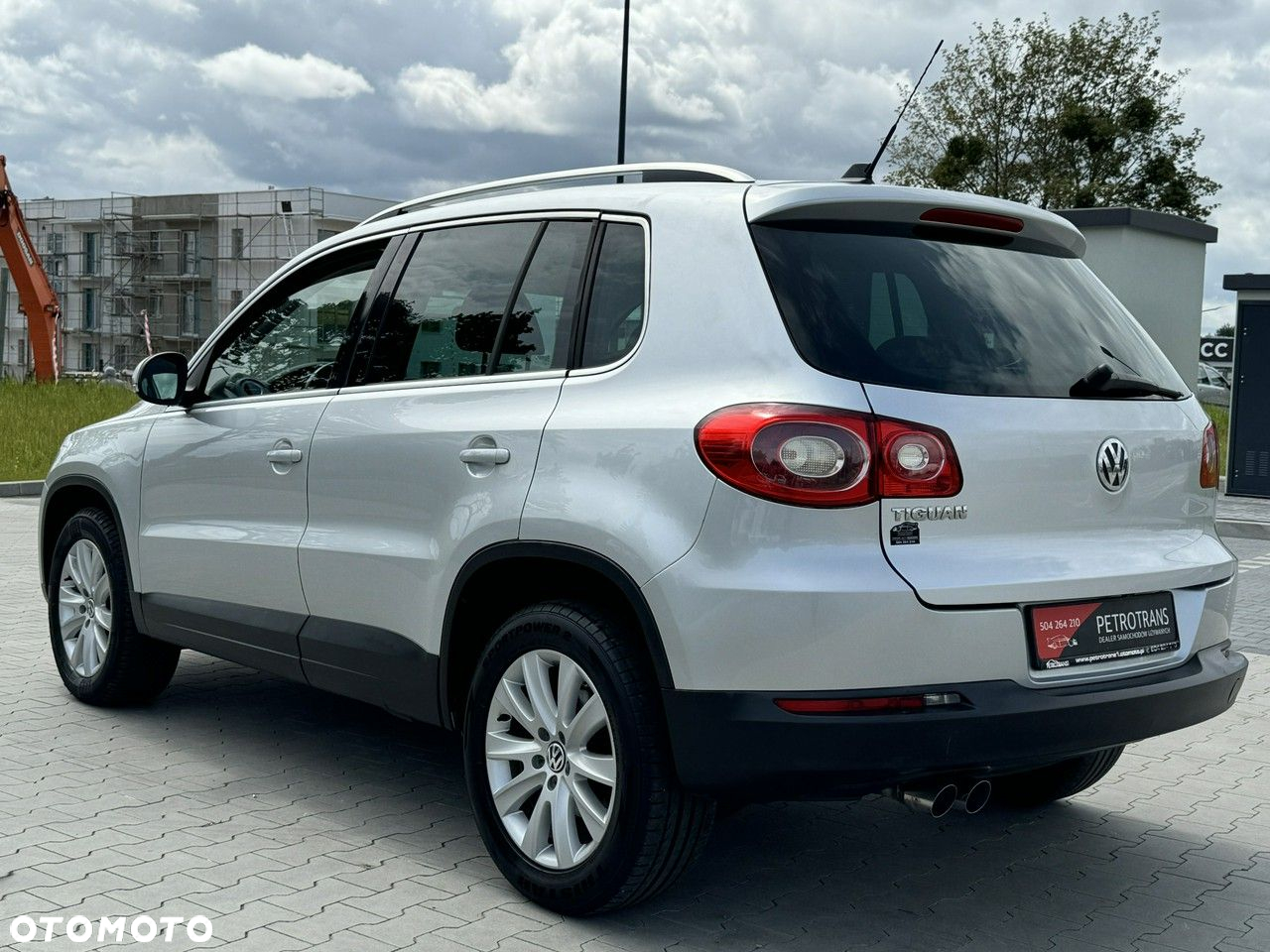 Volkswagen Tiguan - 8