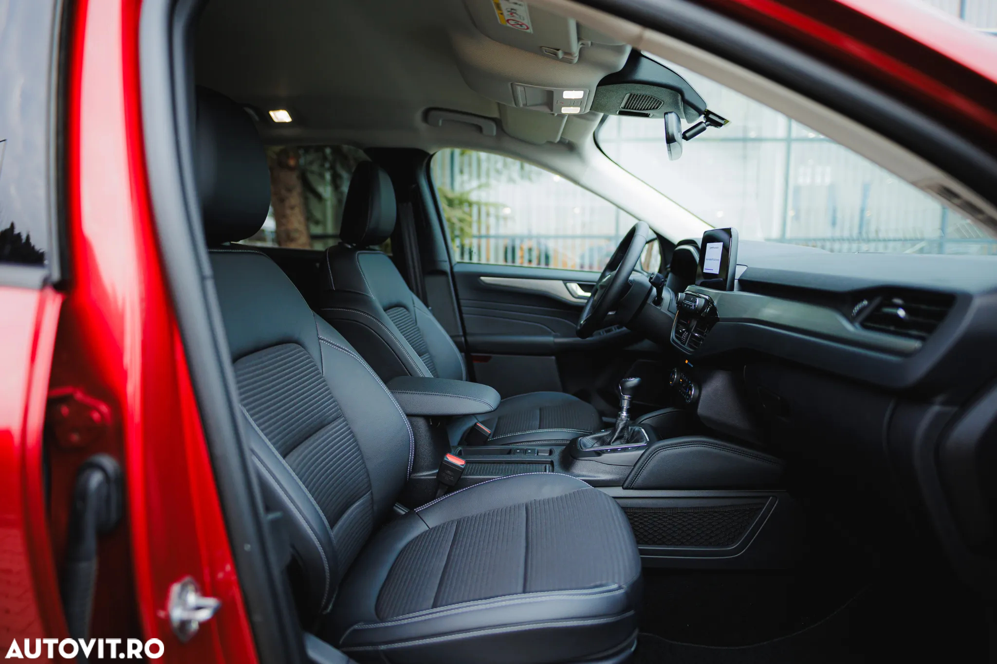 Ford Kuga - 14