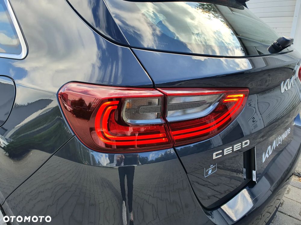 Kia Ceed 1.5 T-GDI M - 22