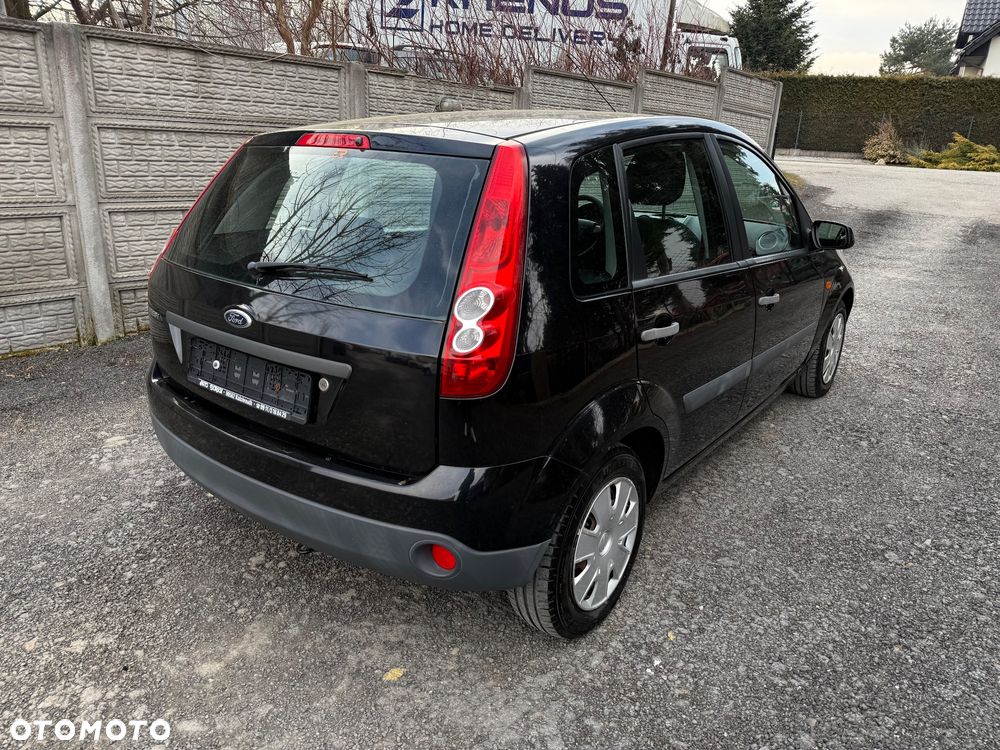 Ford Fiesta 1.3 Trend - 11