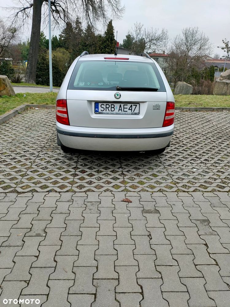 Skoda Fabia 1.4 16V Classic - 7