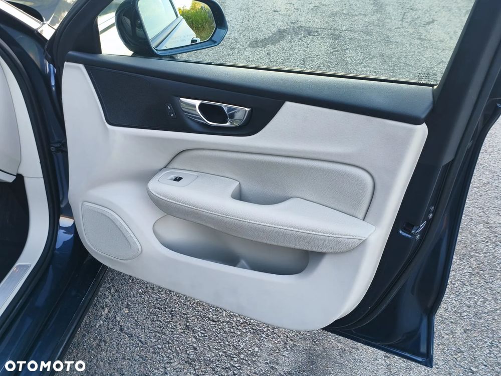Volvo S60 T5 Geartronic Momentum - 22