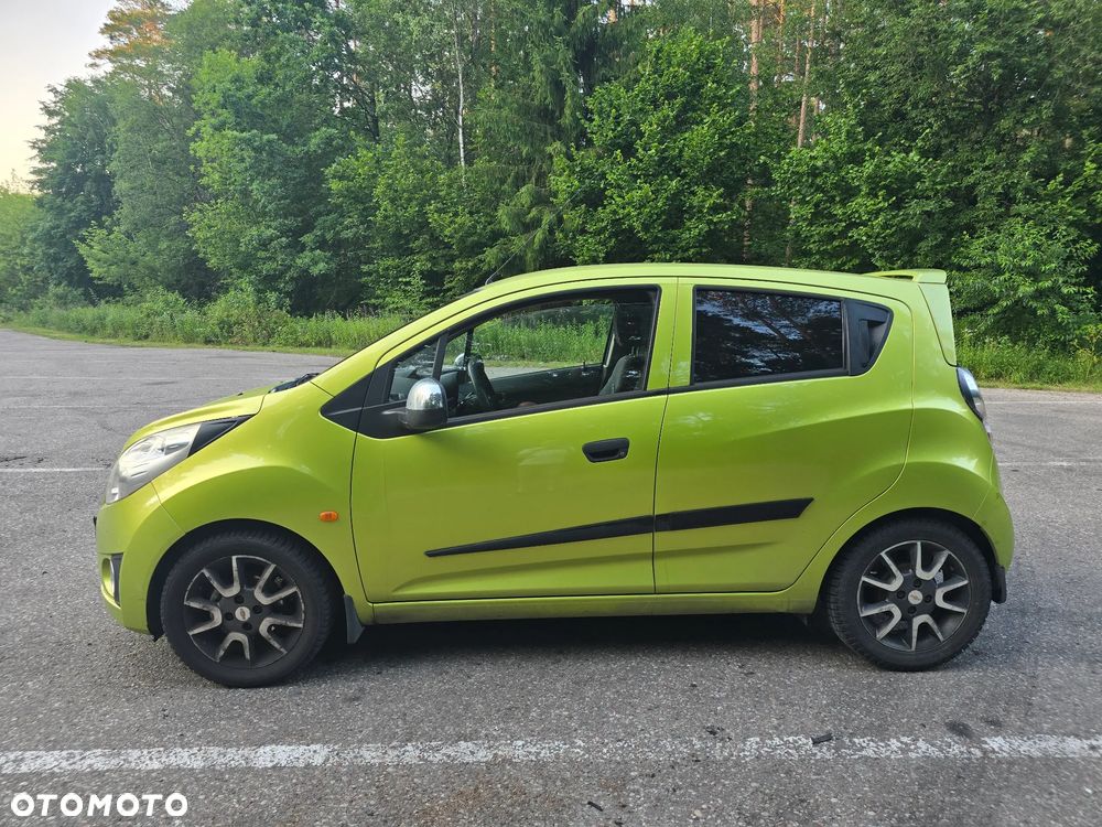 Chevrolet Spark 1.0 Base - 3