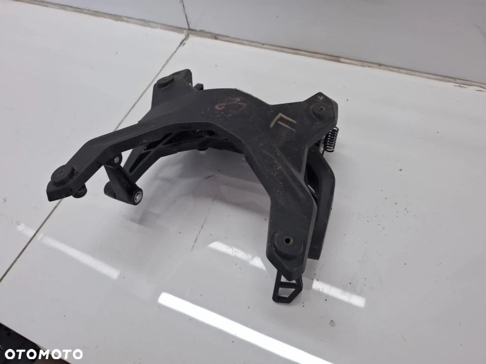 STELAŻ MOCOWANIE SZYBY PRZEDNIEJ PRZÓD BMW F900 XR K83 K84 8522882 - 3
