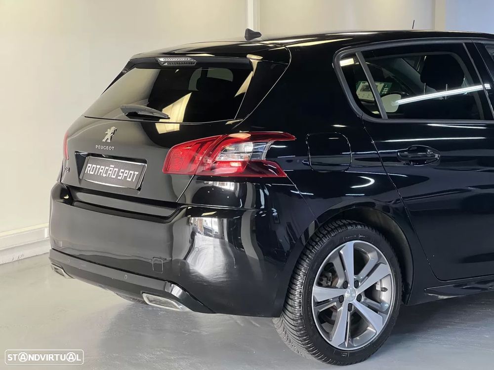Peugeot 308 1.2 PureTech Style J17 - 22