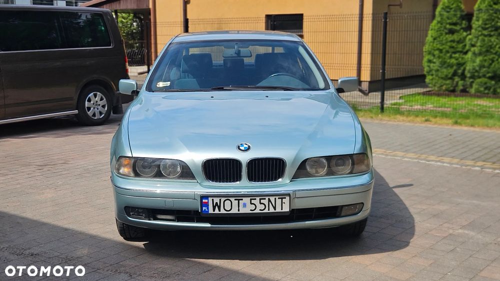 BMW Seria 5 523i - 9