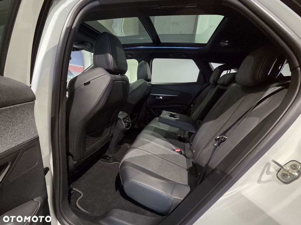 Peugeot 3008 1.6 PureTech GPF GT Line S&S EAT8 - 11