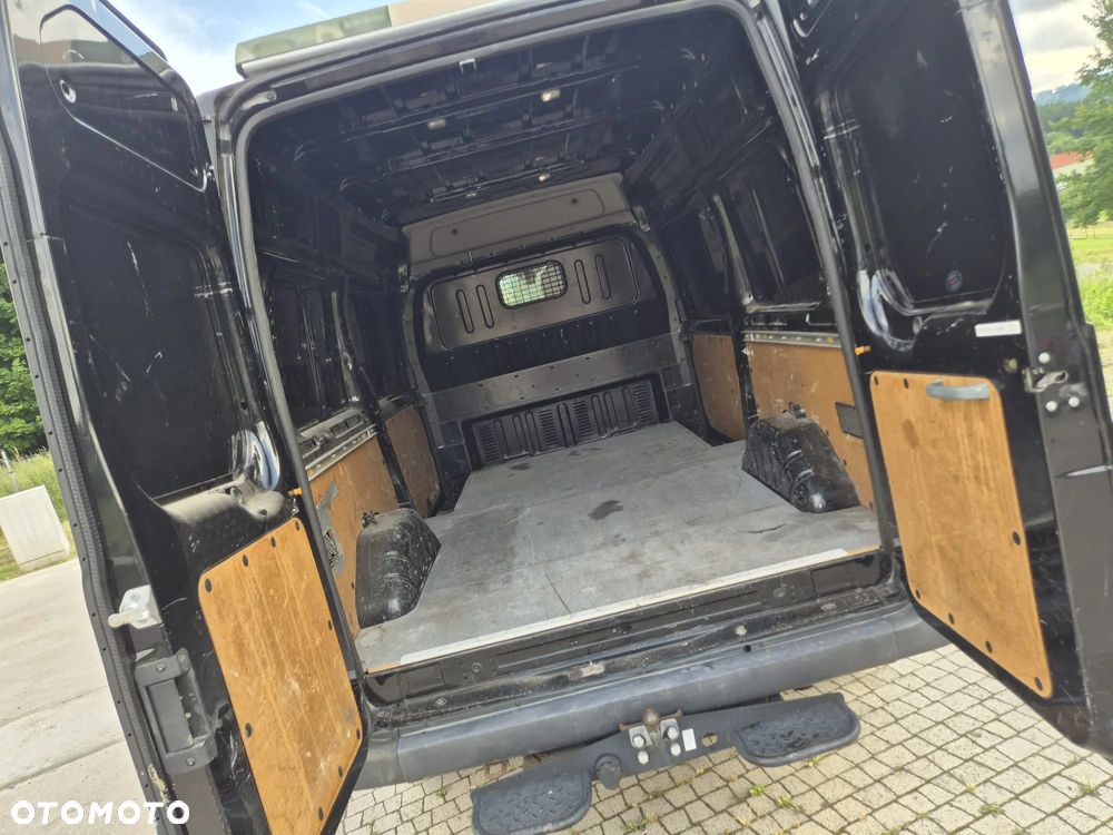 Ford Transit - 16