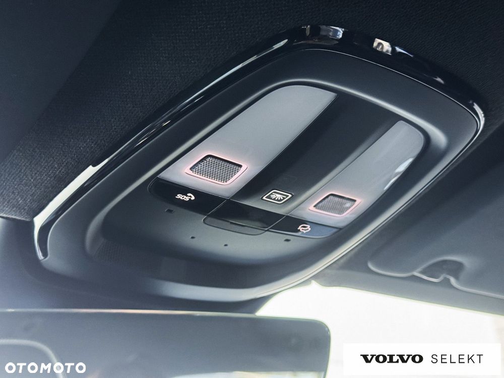 Volvo XC 40 - 30