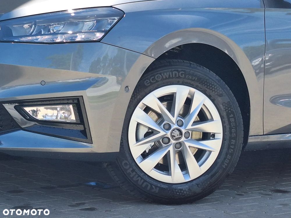 Skoda Fabia 1.0 TSI Drive - 4