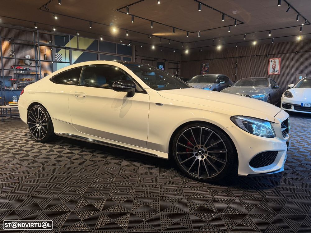 Mercedes-Benz C 250 d 4Matic 9G-TRONIC AMG Line - 8