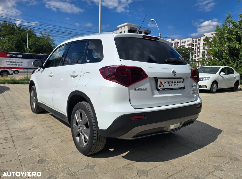 Suzuki Vitara 1.4 Boosterjet AllGrip MHEV Passion - 5