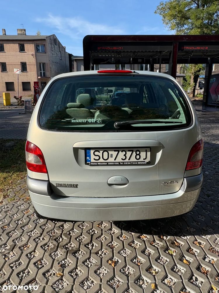Renault Scenic - 3