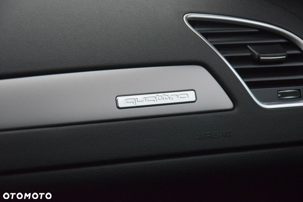 Audi A4 Avant 2.0 TDI Quattro S tronic - 30