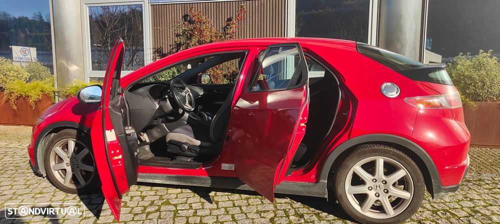 Honda Civic 1.8 Sport - 2