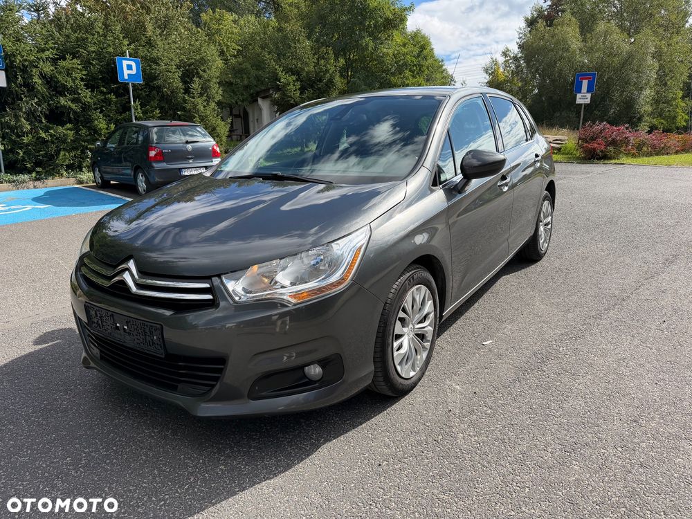 Citroën C4 e-HDi 110 Selection - 1