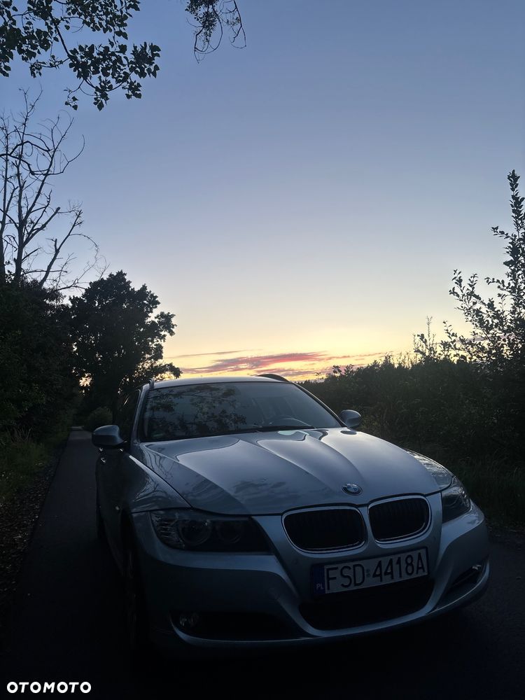 BMW Seria 3 318d DPF - 14