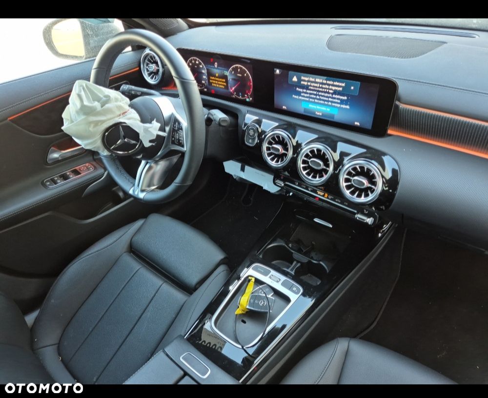 Mercedes-Benz CLA - 7