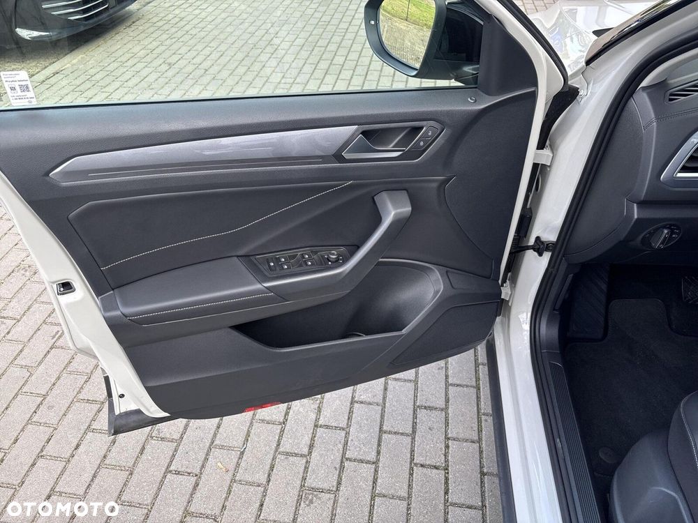 Volkswagen T-Roc 1.5 TSI Style DSG - 12