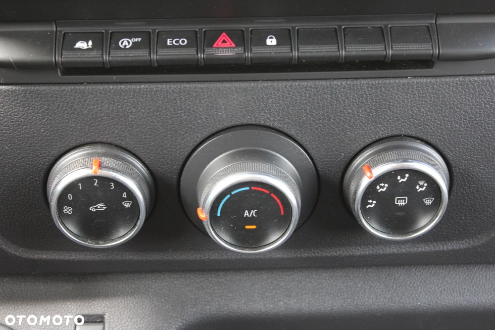 Renault Master - 24